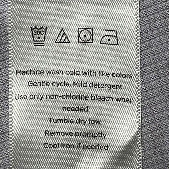 Lot of two Danskin soft rib knit tank tops one gray, one lavender XL - Picture 9 of 13